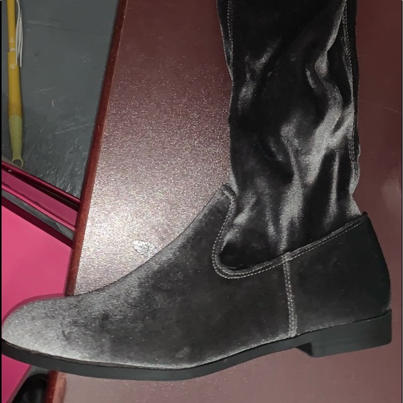 Faux-suede woman’s boots size 10 - Picture 4 of 8